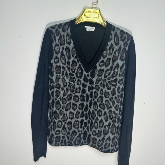 Sonia Rykiel Paris Leopard V neck Wool & Mohair sweater size 42 Luxury designer - Picture 2 of 7